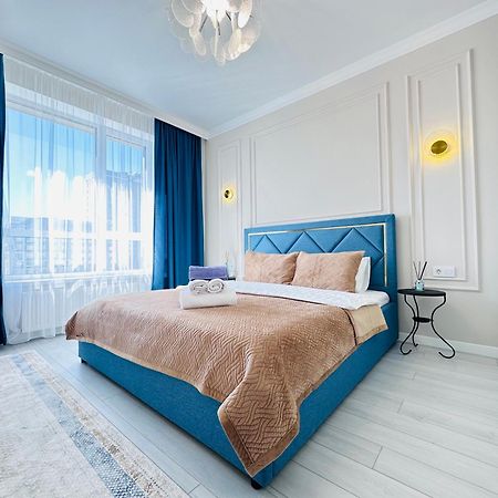 Grand Turan Business Apartments Nur-Sultan  Exterior photo